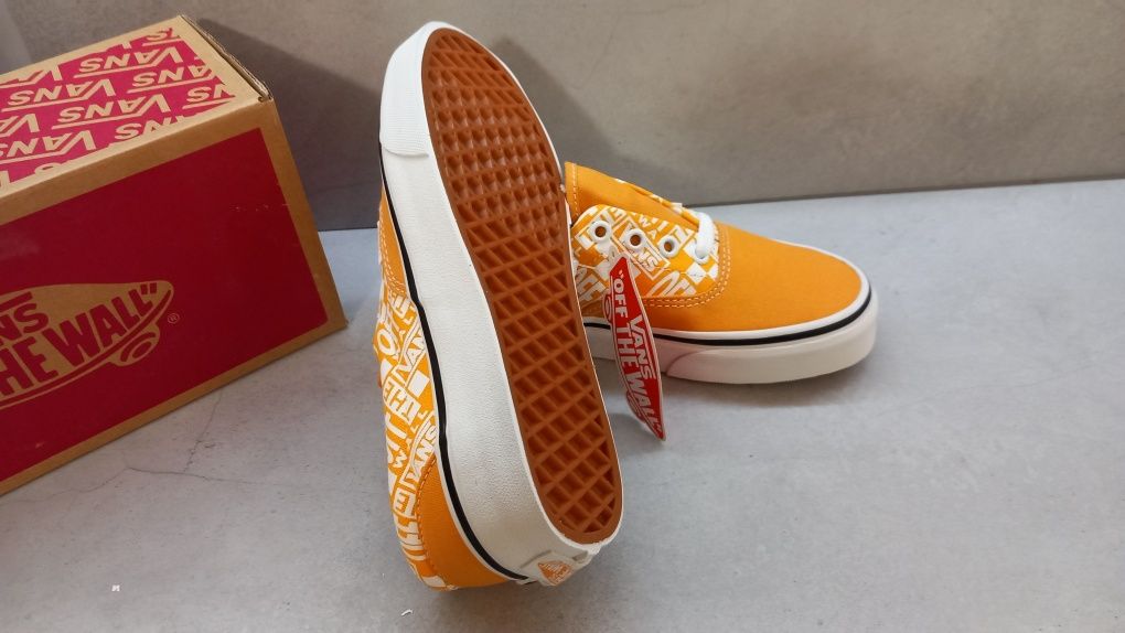 Кецове Vans НОВИ
