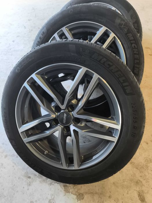 Alutec 18цола 5х112 ет38 J8 гуми Мишелин 225 55 18