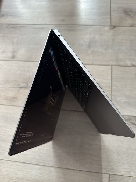 Vand Macbook Air M1 2020