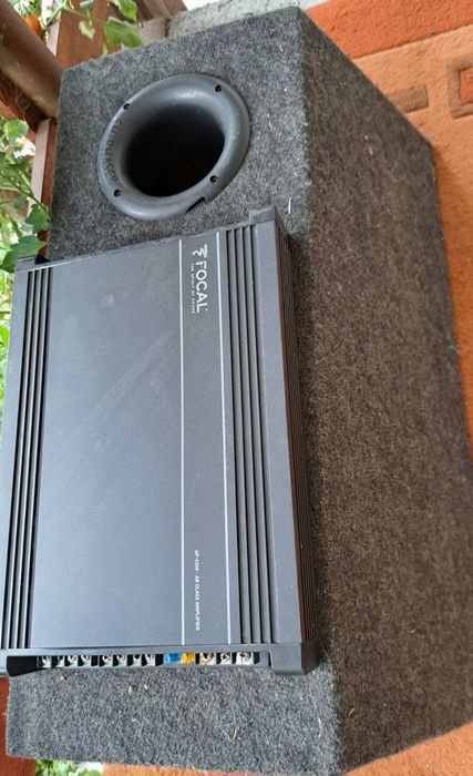 Vand subwoofer cu stație