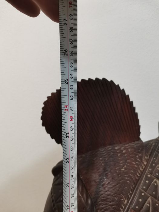 Statuetă din lemn bust femeie