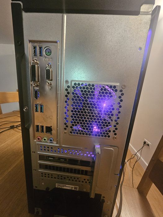 Pc gaming rtx 3060 ryzen 7 5800x
