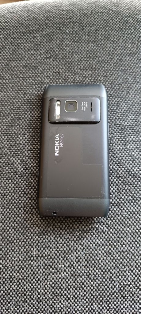 Продам флагман телефон Nokia N8