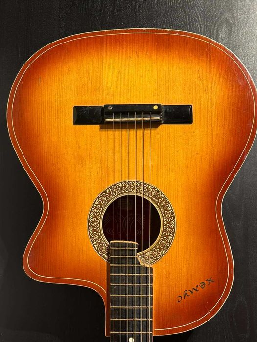 Българска Акустична Китара Кремона Хемус