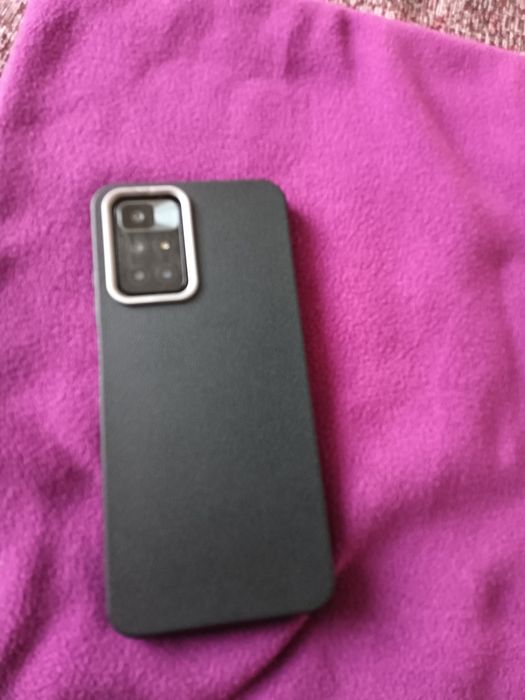 Редми работает хорошо