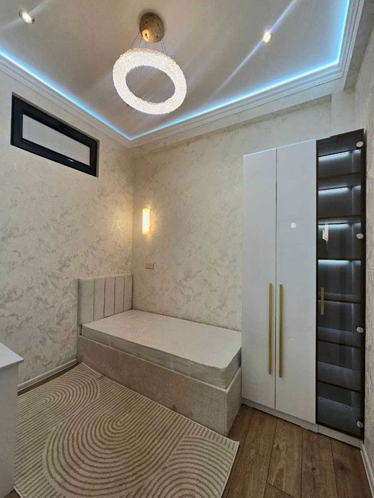 Продам 3-х комнатную в ЖК класса люкс.Чиланзар Ц кв-л.метро М.Улугбек