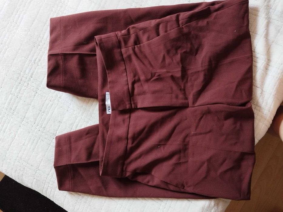 Pantaloni zara L
