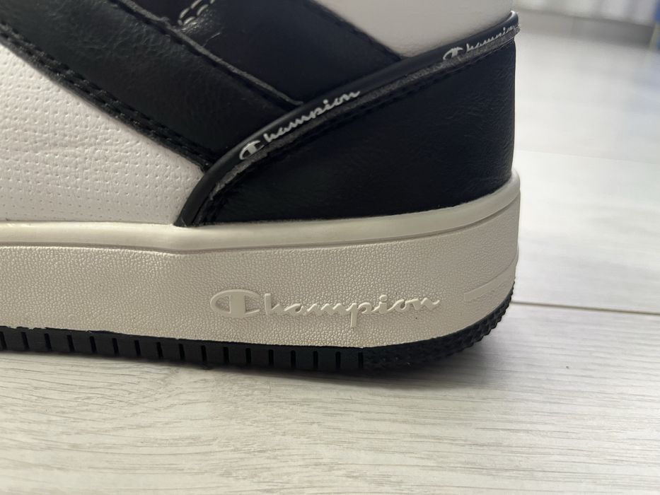 Adidași Champion mid alb-negru, noi, mărimea 40