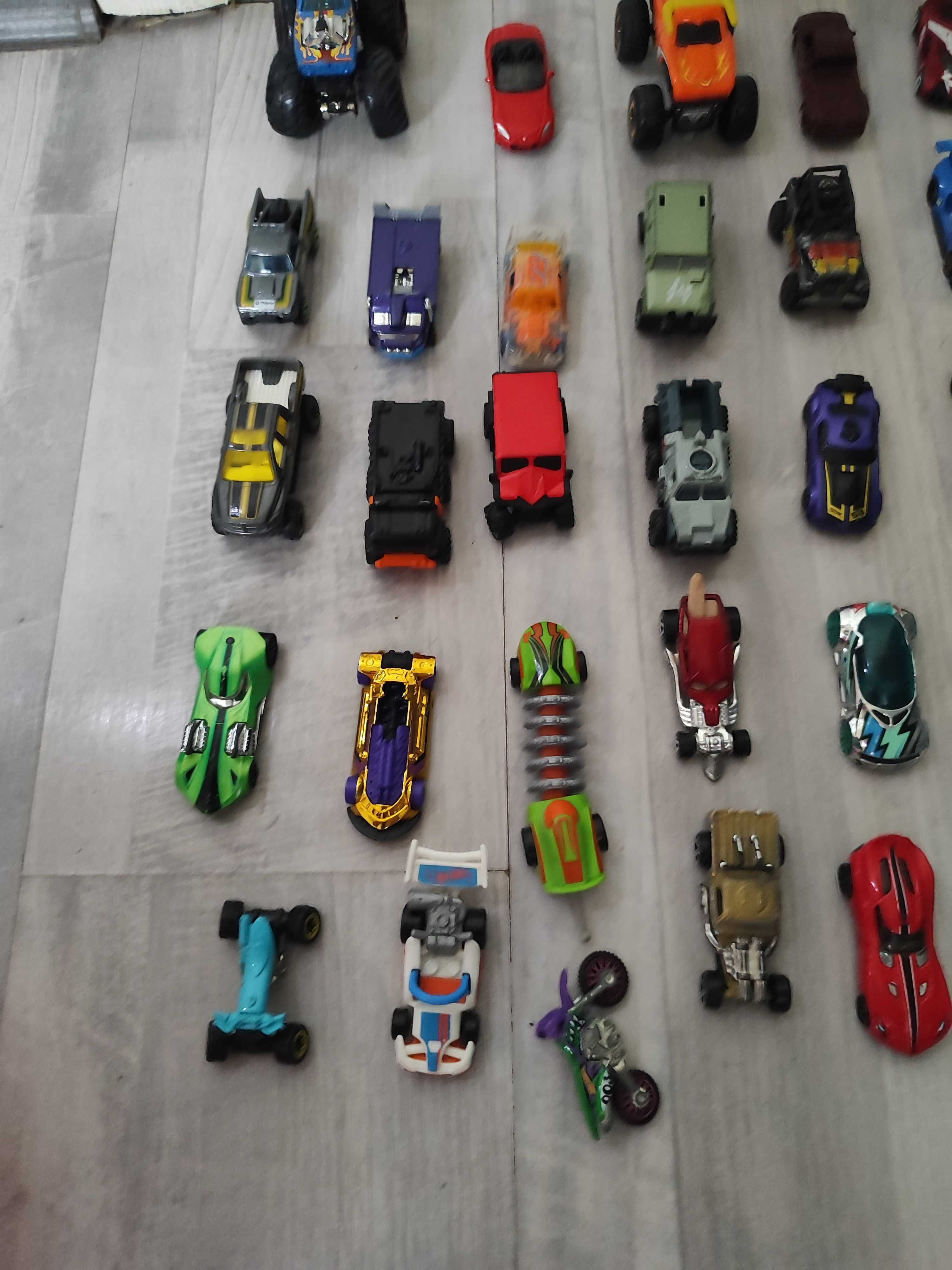 Колички hot wheels
