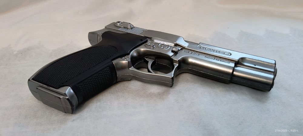 Метален пистолет с капси Colt 1911