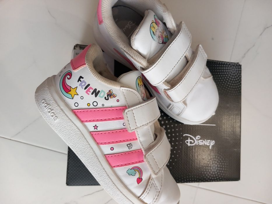 Маратонки сандали обувки боти ботуши adidas Disney, Elefanten