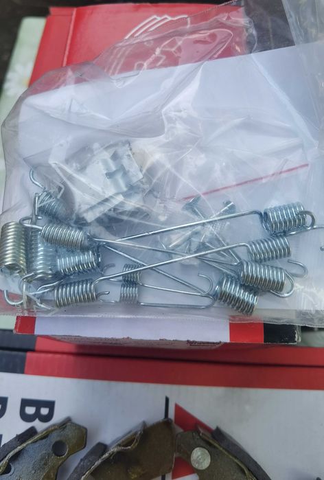 Барабани,лагери, накладки и пружини за Opel Agila и Suzuki Wagon r