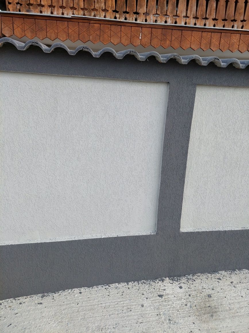 Construcții și amenajări interioare și exterioare