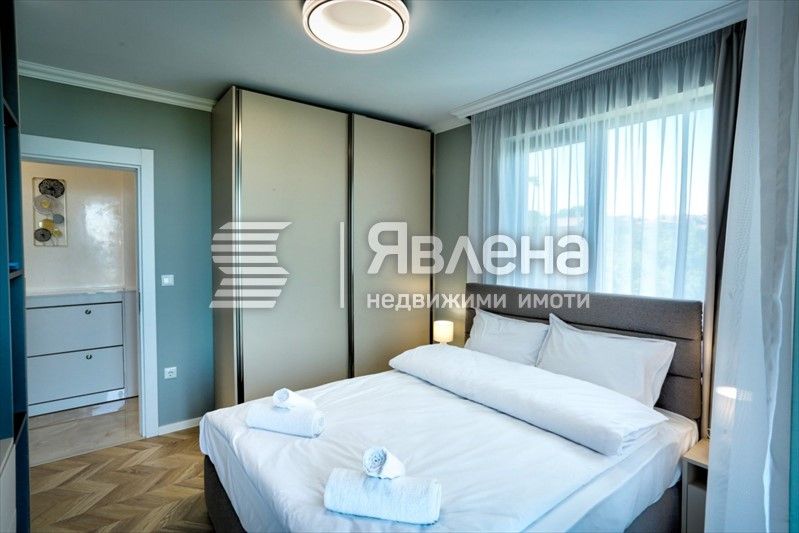 Луксозен апартамент