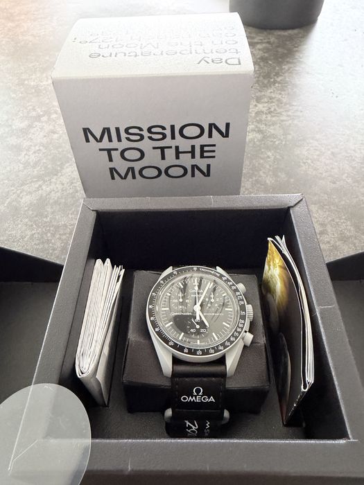 Ceas Omega & Swatch Mission to the Moon