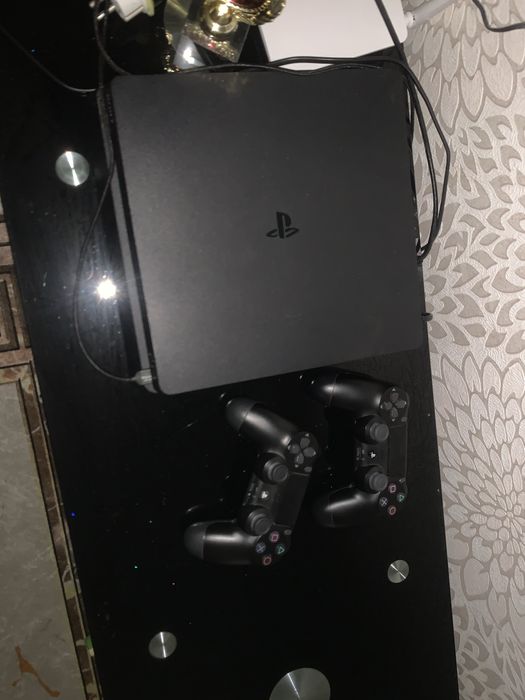 Всех приветствую продается Ps4