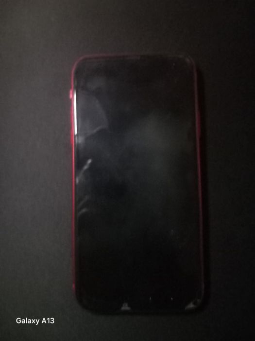iphone 11 red 128 gb baterie 74%