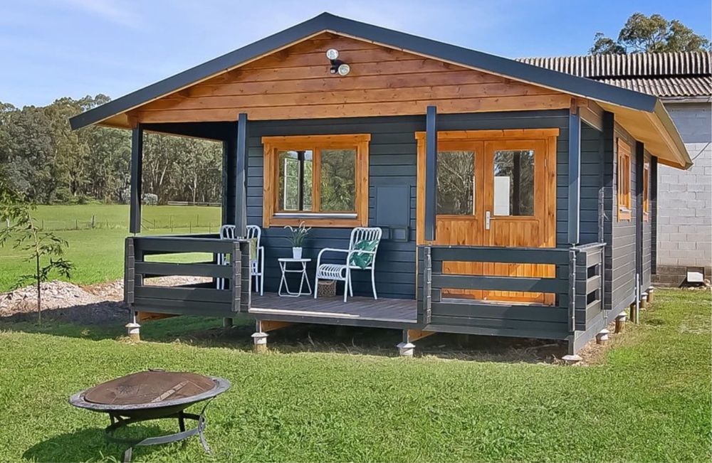 Cabane tip casa sau Aframe la cheie