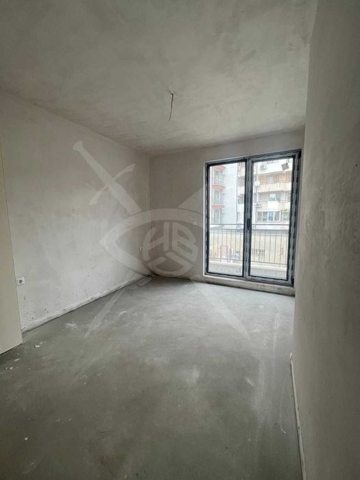 Продава се Тристаен апартамент в Варна, Операта - 108 кв.м за 1991 €/кв.м - Снимка #1