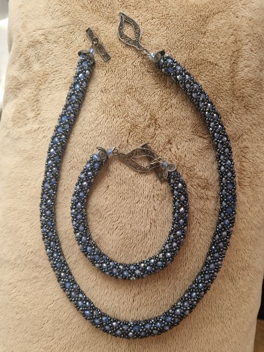 Set Colier + bratara din pietre albastre