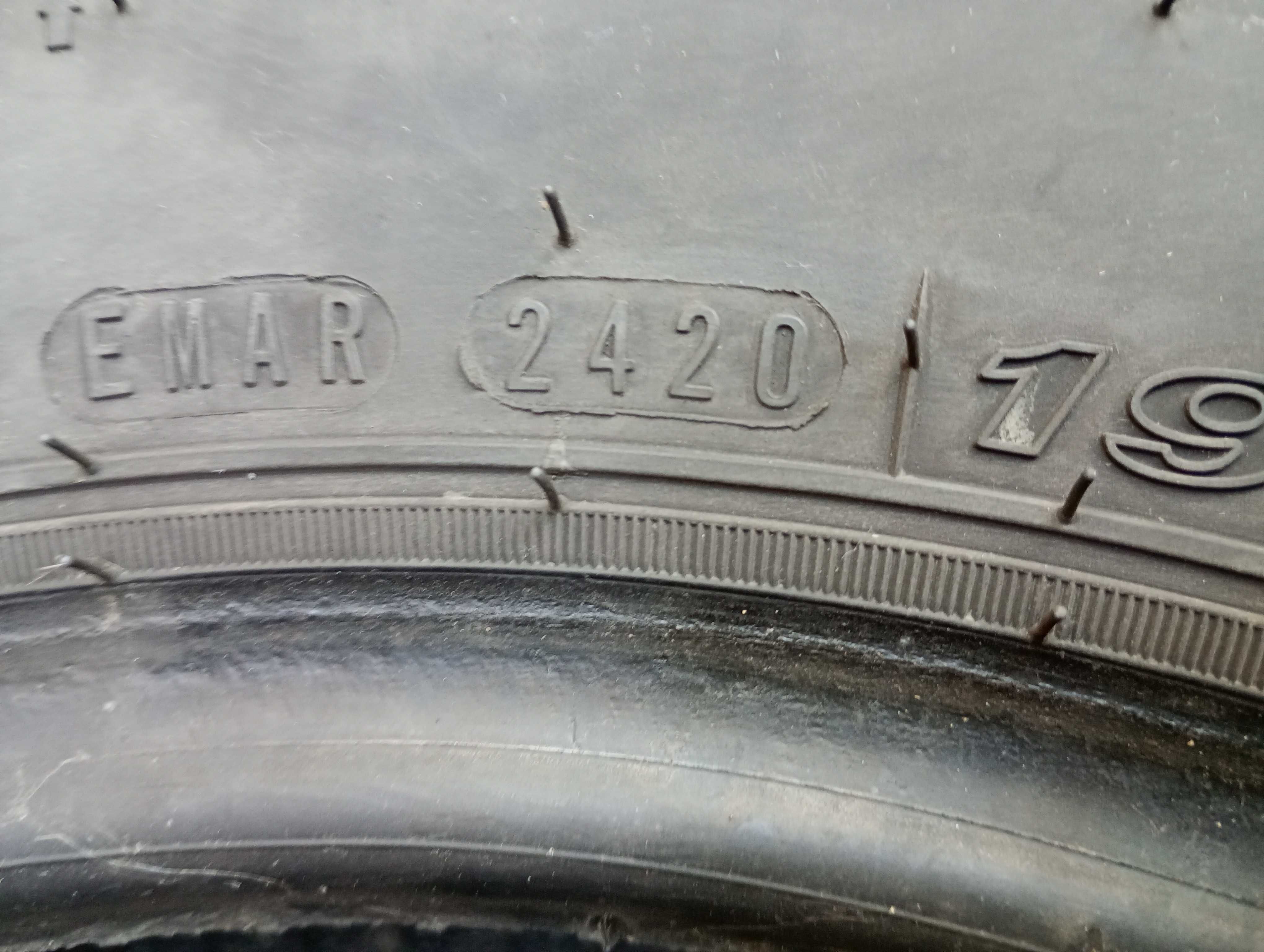 Зимни бусови гуми Nexen 195R14C