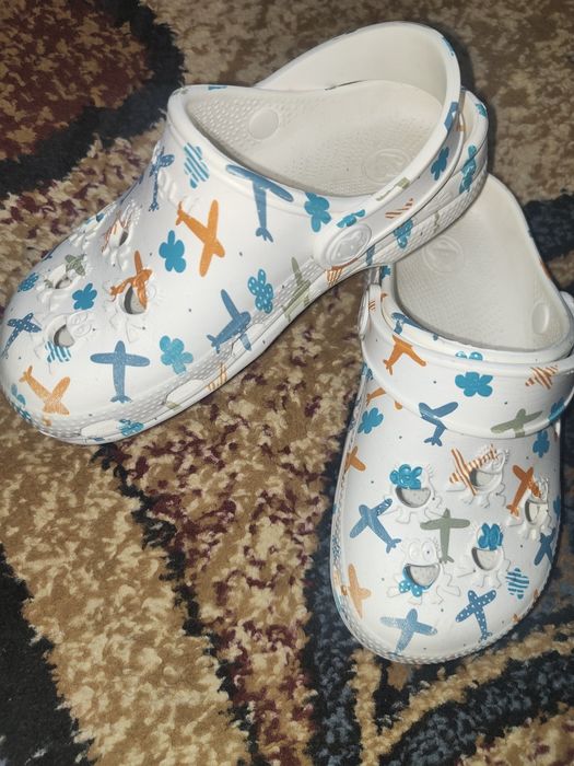Sandale Crocs i 29-30, noi!