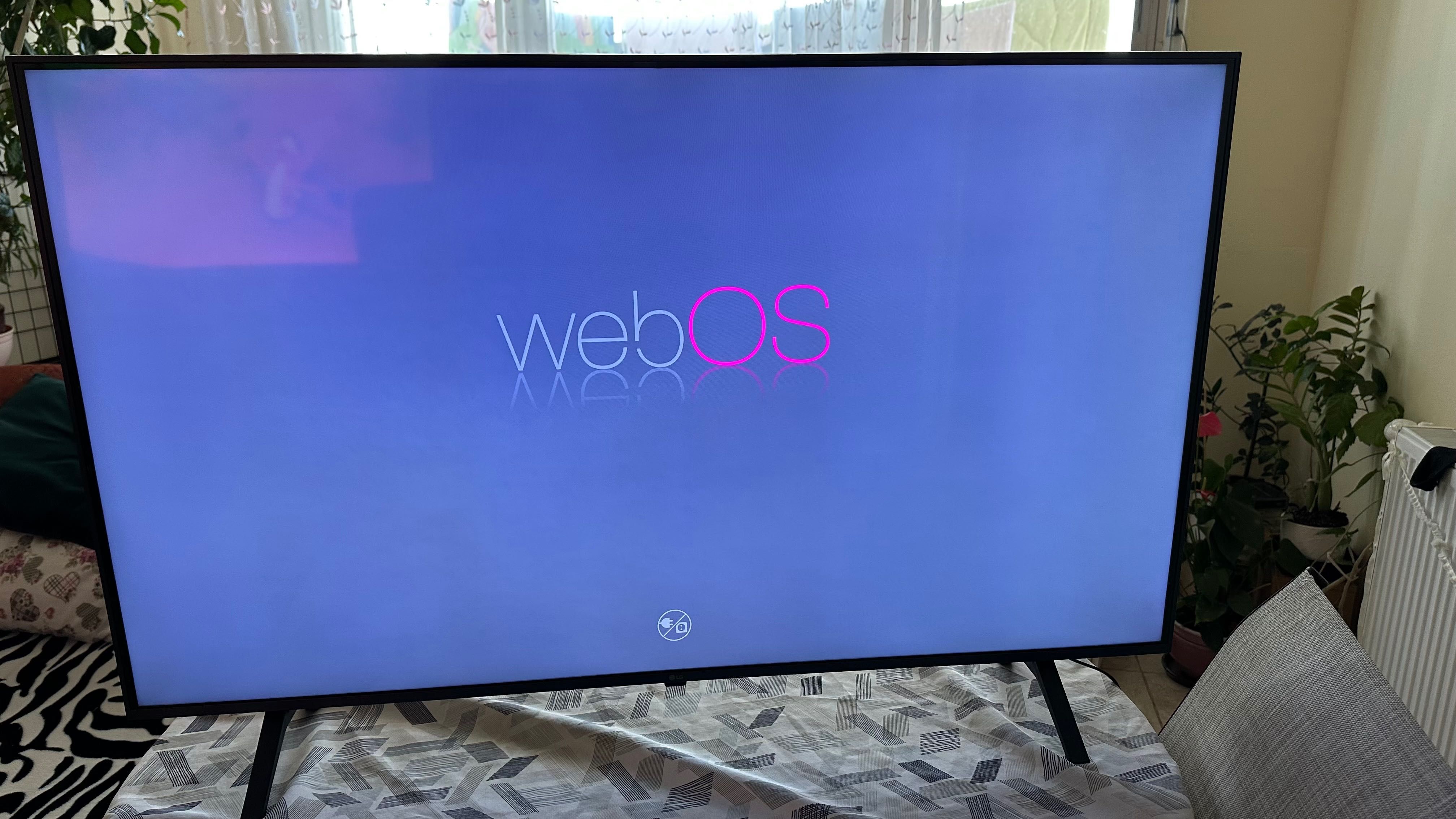 Телевизор LG 50” 4K UHDTV