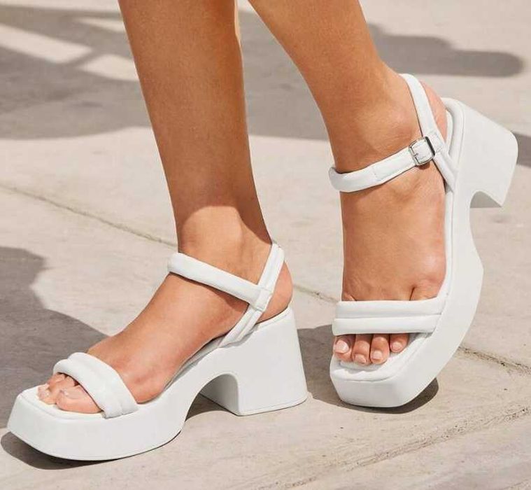 Sandale truck sole, mar.38-bej si 40-albe, talpa moale si usoara