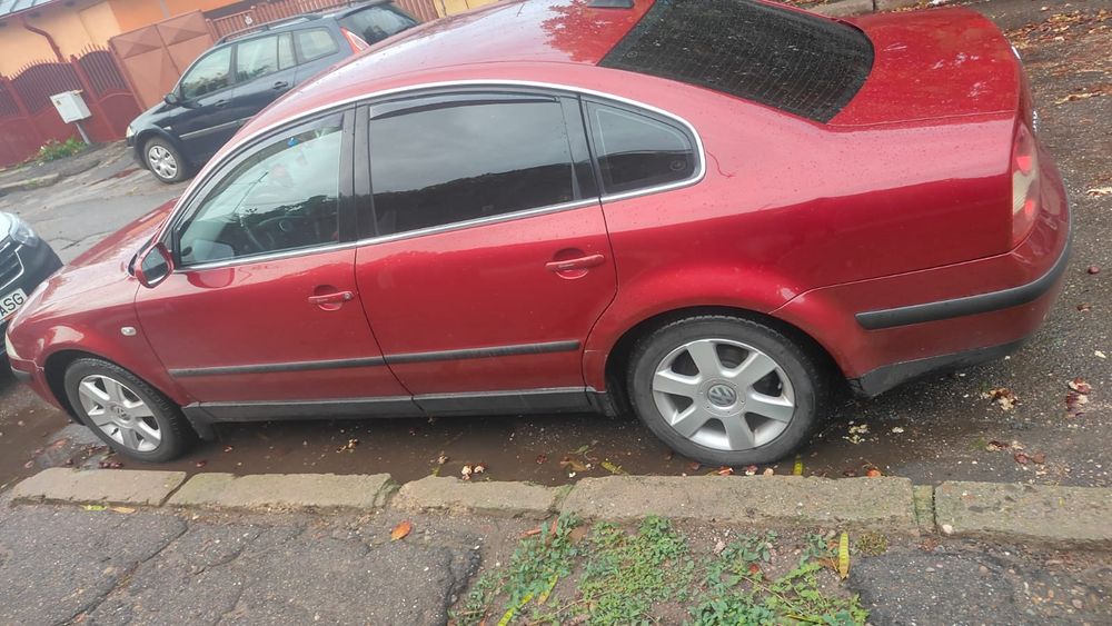 Vând Passat B5.5