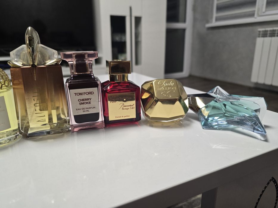 Оригинални дамски парфюми