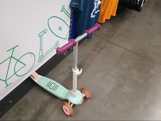 Trotinetă B1 500 Alb-Verde - produs resigilat - (SecondHand) Decathlon