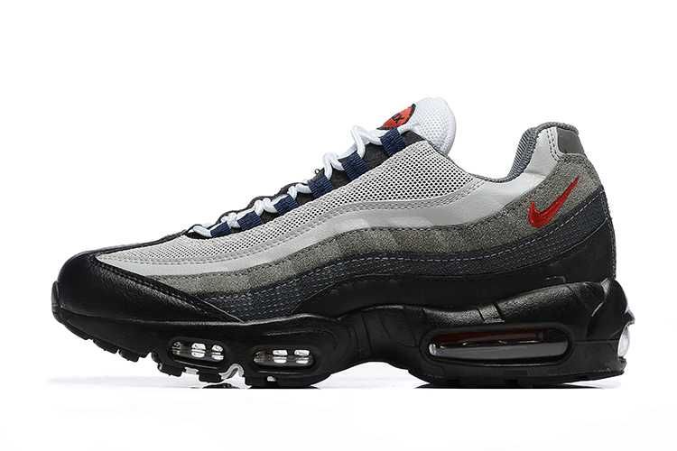 Оригинални маратонки Nike Air Max 95 TT налични 42,43 и 44 номер