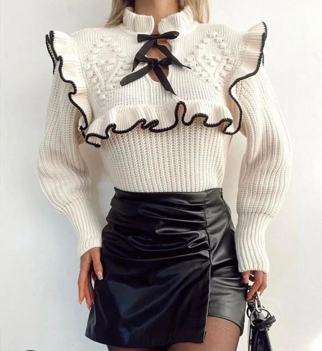 Нови къси пуловери размер S/M