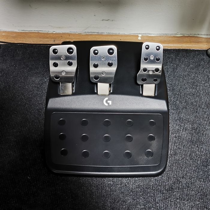 Volan + Monitor + Suport + Cablu