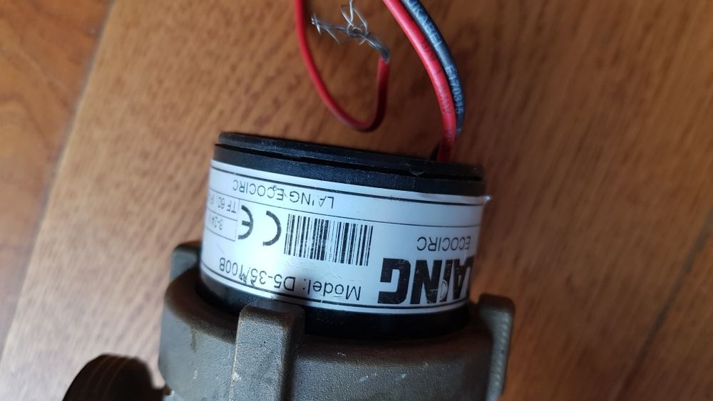 Pompa curent continuu 12V D5-35/100B Laing / Lowara