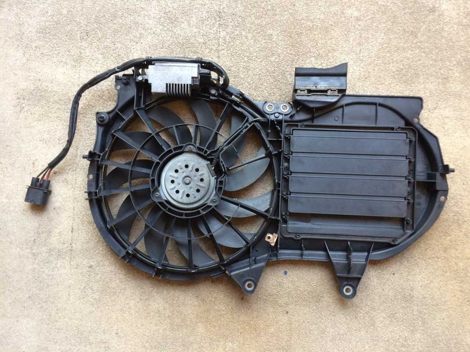 Electro - Ventilator Audi A4 2.0 Tdi Quattro 8E0121205 AL
