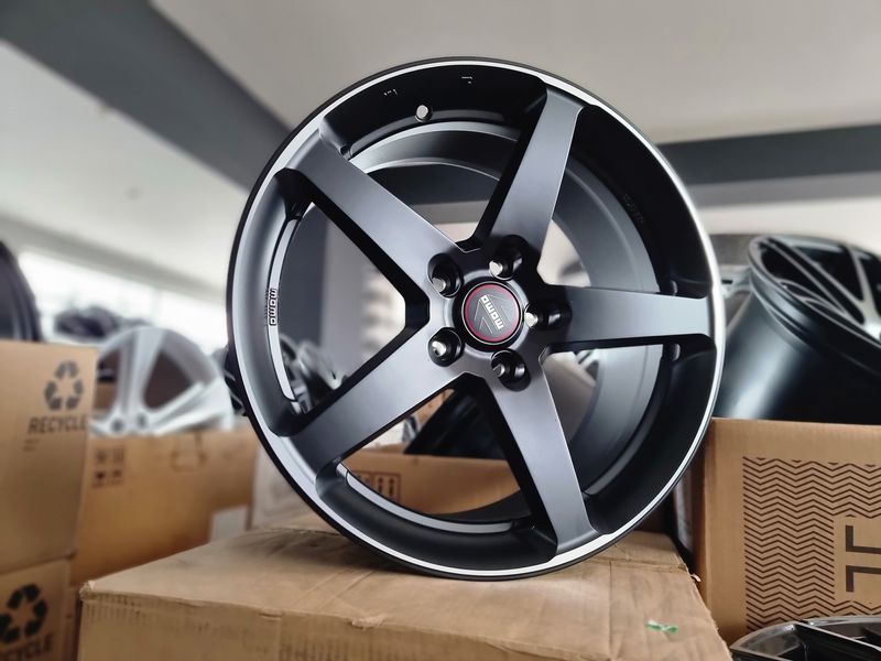 17цола 5x108 Volvo,Ford,Renault,Citroen 5х108