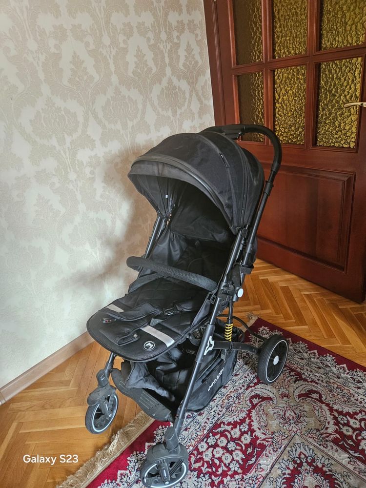 Коляска прогулочная