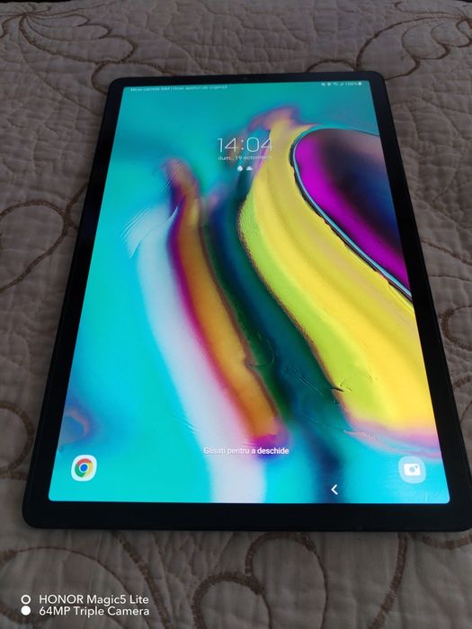Samsung Tab S5e, varianta cu SIM