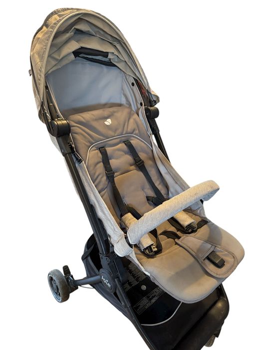 Carucior pliabil usor Joie