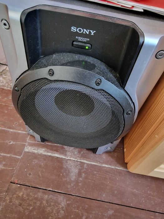 Продавам уредба Сони