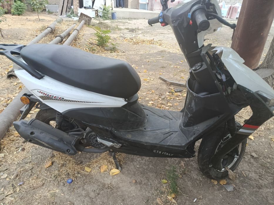Skuter benzili ozgina ishi bor