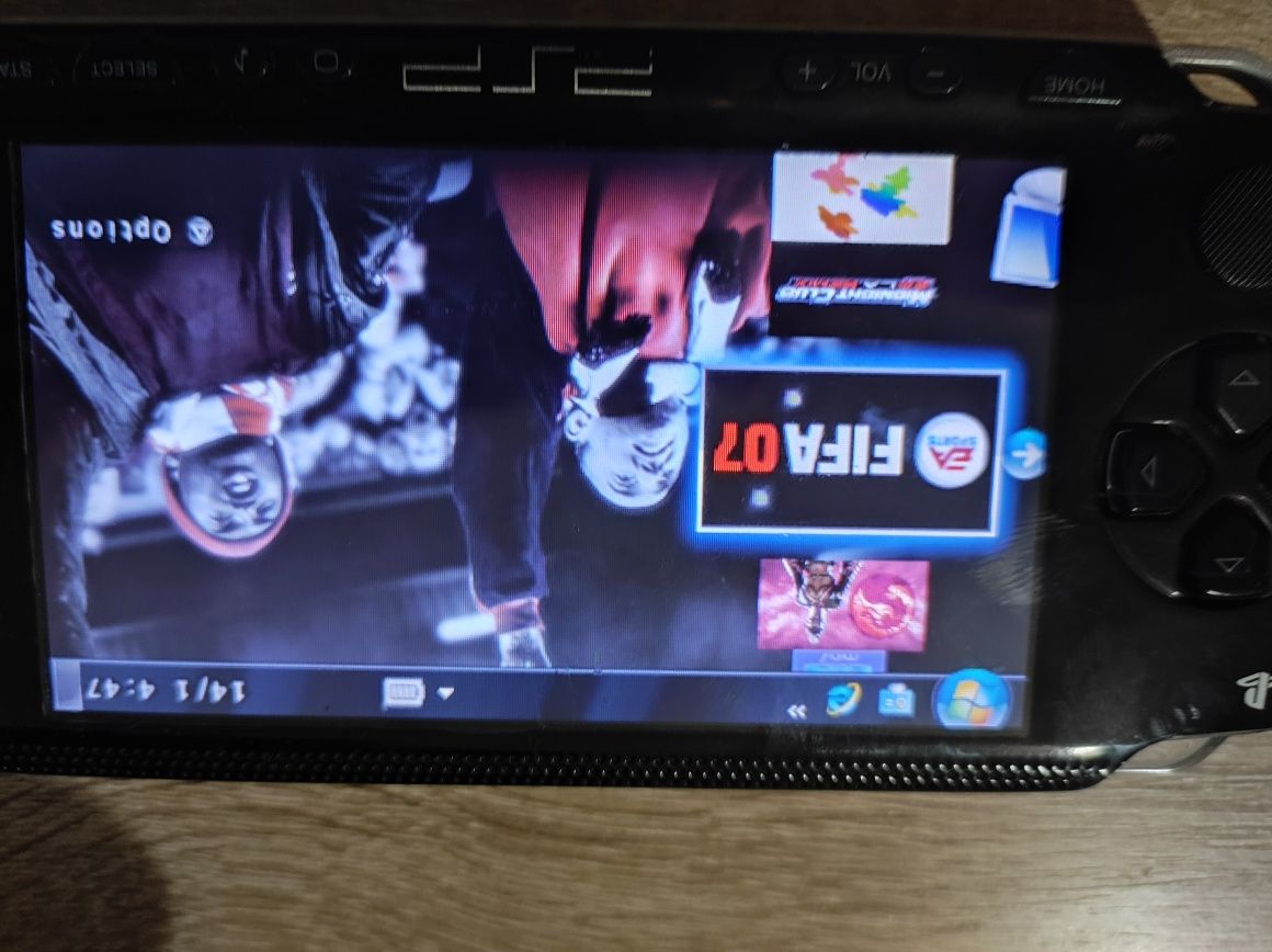 Consolă PSP+Jocurile din Poză+Carcasă+Încărcător+Baterie de schimb