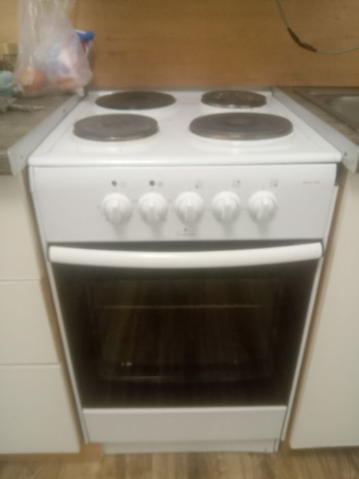 Электрическая плита