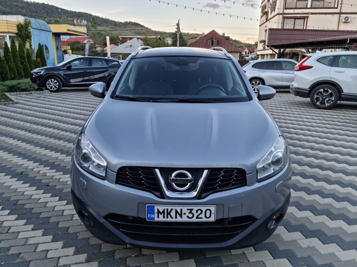 Nissan Qashqai+2  2.0 diesel automat 4x4 2011 7 locuri