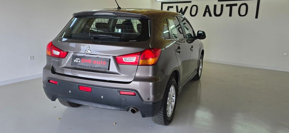 Mitsubishi ASX an 2011 Euro 5 4x4 decuplabil posibilit. rate fără avan