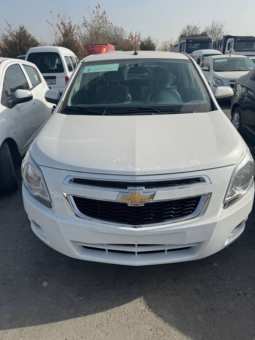 Cobalt oq Style yangi avtomat salondan oʻziz olib chiqasiz