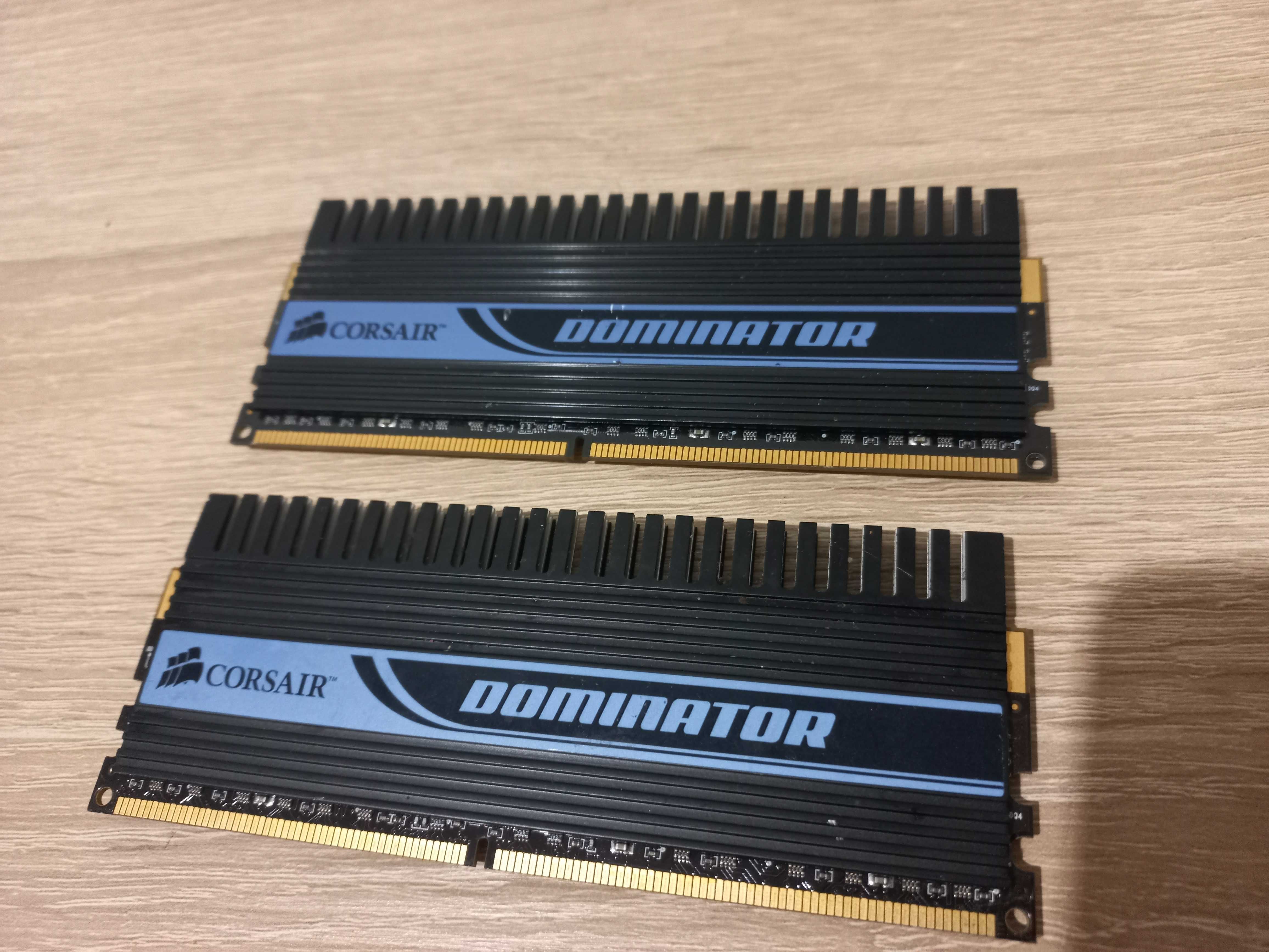 Set RAM Corsair Dominator 4GB DDr2 1066 MHz XMS2-8500 2 X 2048Mb