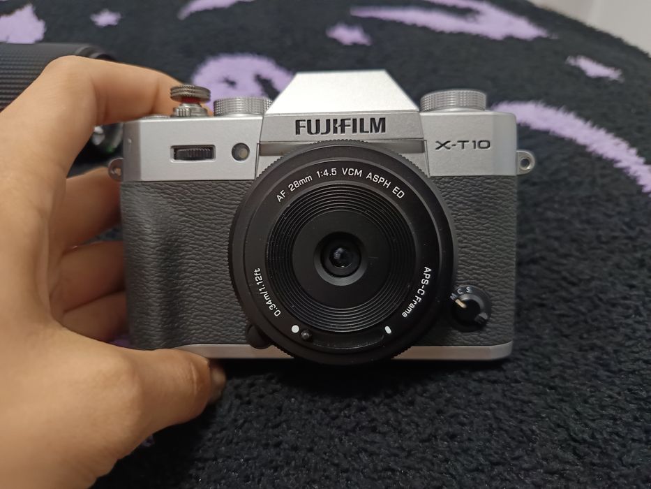 Fujifilm X-T10 plus 3 obiective și husă
