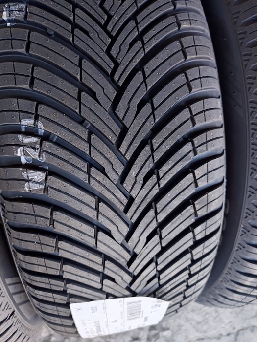 Всесезони гуми 225/55/17цола Pirelli Cinturato